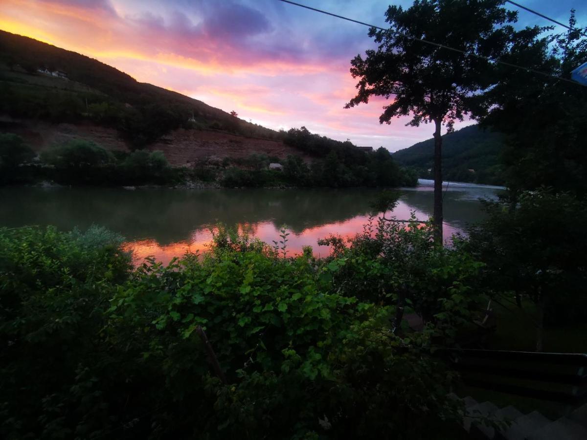 Prenociste Na Drini Foca Bed & Breakfast Eksteriør bilde